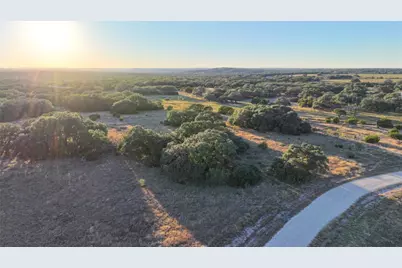 12 Bluestem Lane N, Lampasas, TX 76550 - Photo 5