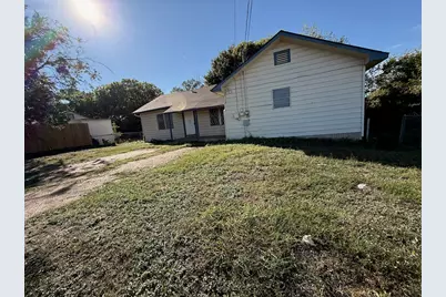 1750 Groesbeck Street, Bryan, TX 77803 - Photo 13