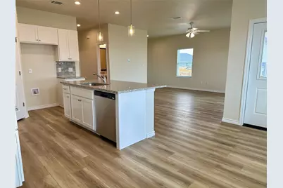 515 War Admiral Drive #A, Jarrell, TX 76537 - Photo 5
