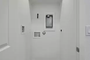 521 Burlington Dr, Buda, TX 78610 - Photo 11