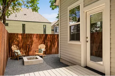 1176 Lott Avenue, Austin, TX 78721 - Photo 21
