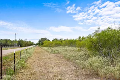 5720 Fm 2237 Road, Flatonia, TX 78941 - Photo 17
