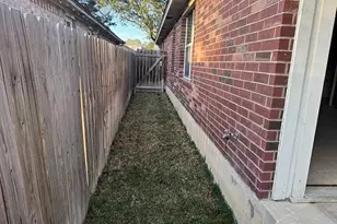 1509 Jackie Robinson Pl, Round Rock, TX 78665 - Photo 7