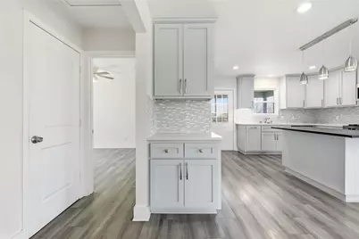 400 Booth Street, Taylor, TX 76574 - Photo 17