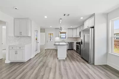 400 Booth Street, Taylor, TX 76574 - Photo 11