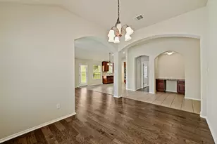 49 White Magnolia Cir, Lakeway, TX 78734 - Photo 13