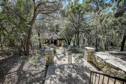 4711 Spicewood Springs Road #2-112, Austin, TX 78759 - Photo 23