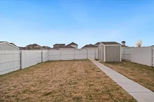 107 Tillage Rd, Elgin, TX 78621 - Photo 31