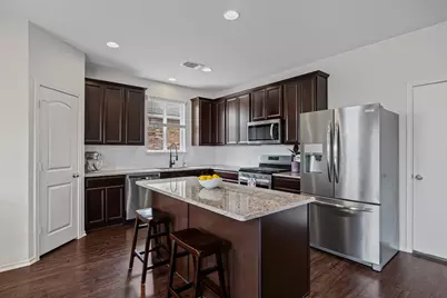 332 Bayberry Circle, Buda, TX 78610 - Photo 5