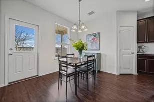 332 Bayberry Cir, Buda, TX 78610 - Photo 7