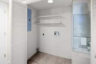 108 Courtside Cir, Spicewood, TX 78669 - Photo 19