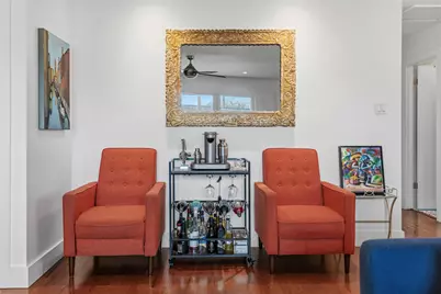 2301 Lawnmont Avenue #8, Austin, TX 78756 - Photo 15