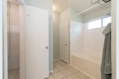 1902 Hollow Tree Boulevard, Round Rock, TX 78681 - Photo 17