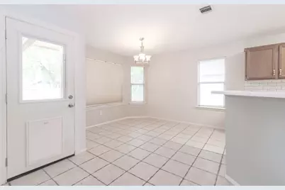 1902 Hollow Tree Boulevard, Round Rock, TX 78681 - Photo 11