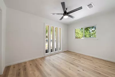 6209 Reicher Drive, Austin, TX 78723 - Photo 13