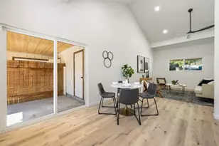 6209 Reicher Dr, Austin, TX 78723 - Photo 9