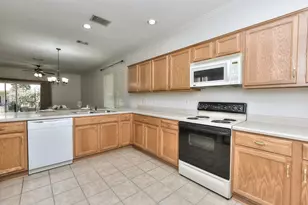 508 Texas Dr, Georgetown, TX 78633 - Photo 13