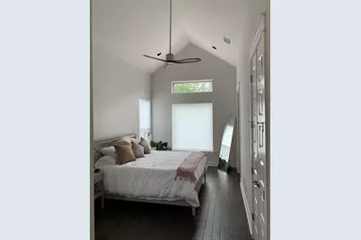 8411 Bowling Green Drive #B, Austin, TX 78757 - Photo 13