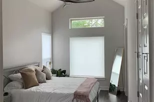 8411 Bowling Green Dr, Austin, TX 78757 - Photo 13