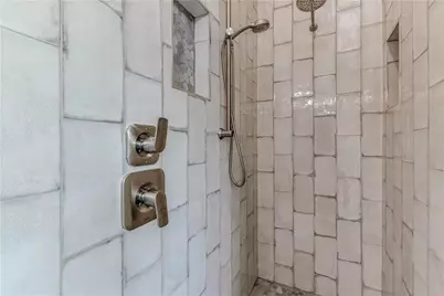 8411 Bowling Green Drive #B, Austin, TX 78757 - Photo 19