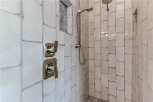 8411 Bowling Green Dr, Austin, TX 78757 - Photo 19