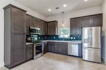 8411 Bowling Green Drive #B, Austin, TX 78757 - Photo 9