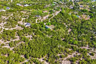 101 Twin Creek Cir, Dripping Springs, TX 78620 - Photo 17