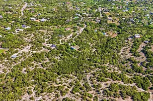 101 Twin Creek Cir, Dripping Springs, TX 78620 - Photo 19