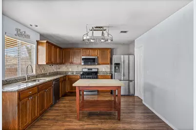 1321 Bunratty Circle, Pflugerville, TX 78660 - Photo 15