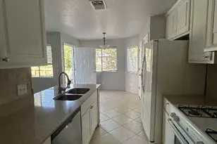 1512 Parkfield Cir, Round Rock, TX 78664 - Photo 9