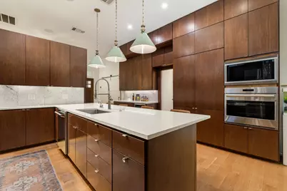 802 Blanco Street, Austin, TX 78703 - Photo 11