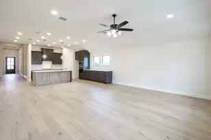 232 Montecido Dr, Liberty Hill, TX 78642 - Photo 7