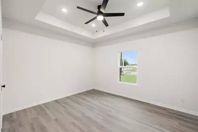 330 Cactus Street, Giddings, TX 78942 - Photo 21