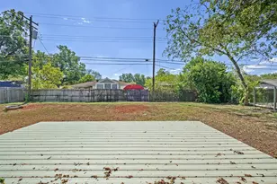 2001 Ohlen Rd, Austin, TX 78757 - Photo 35