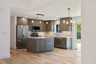 2001 Ohlen Rd, Austin, TX 78757 - Photo 11