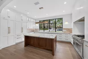 5 Scott Crescent, Austin, TX 78703 - Photo 9