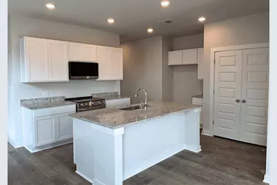 260 Firefox Way, Jarrell, TX 76537 - Photo 5