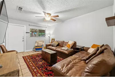 3305 Dolphin Drive, Austin, TX 78704 - Photo 9