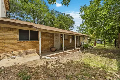 3305 Dolphin Drive, Austin, TX 78704 - Photo 3