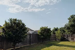 306 Buffalo View Ln, Georgetown, TX 78628 - Photo 25