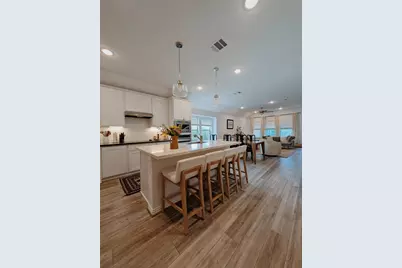 306 Buffalo View Lane, Georgetown, TX 78628 - Photo 15