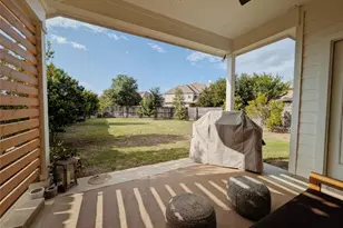 306 Buffalo View Ln, Georgetown, TX 78628 - Photo 23