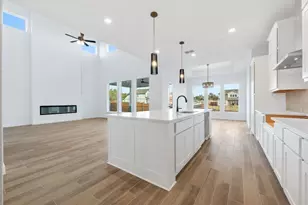 17724 Chamoix Dr, Austin, TX 78738 - Photo 9