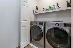 28 Tournament Way, The Hills, TX 78738 - Photo 27