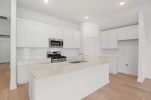 104 Divisadero Dr, Hutto, TX 78634 - Photo 13