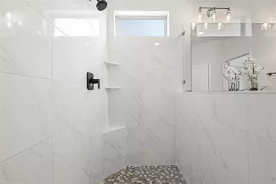 1128 Villa Rialto View, Leander, TX 78641 - Photo 31