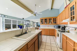 17009 E Darleen Dr, Leander, TX 78641 - Photo 9
