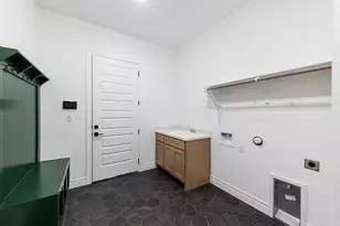 109 Strawberry Ln, Georgetown, TX 78628 - Photo 27