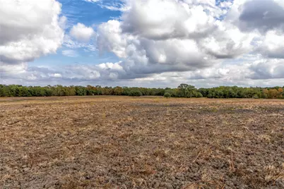 1250 Ladewig Lane, Schulenburg, TX 78956 - Photo 21