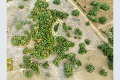 1250 Ladewig Lane, Schulenburg, TX 78956 - Photo 5